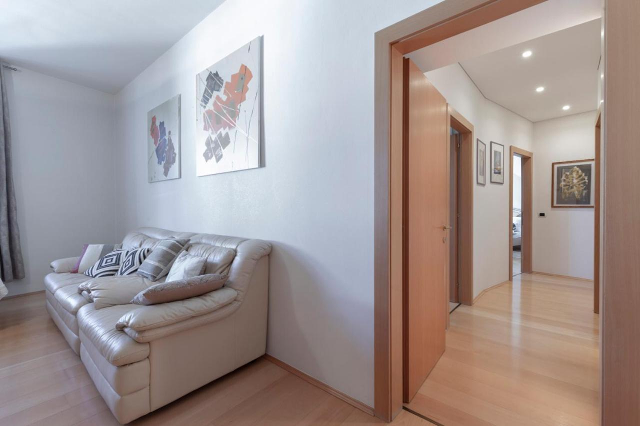 Apartment Perwanger Апп'яно-сулла-Страда-дель-Віно Екстер'єр фото